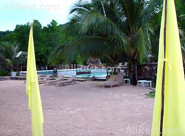 Club Paradise 12